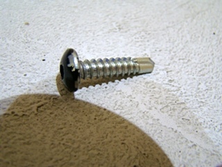 NEW SELF TAP SCREW BLK PAINTED TORK HEAD SIZE:1 1/8x 3/8 