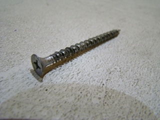 NEW PHILLIPS FLAT HEAD WOOD SCREW SIZE:1X1/4 