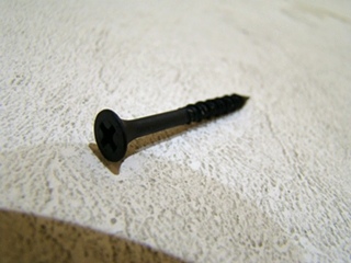 NEW BLK WOOD SCREW PHILLIPS  HEAD SIZE:2 5/8X1/8